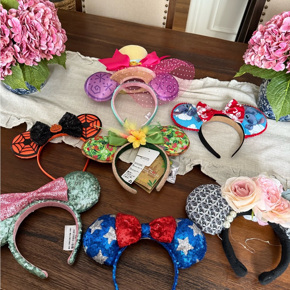 Disney Minnie Ear Collection with Sparkly Ears and Playful Bows